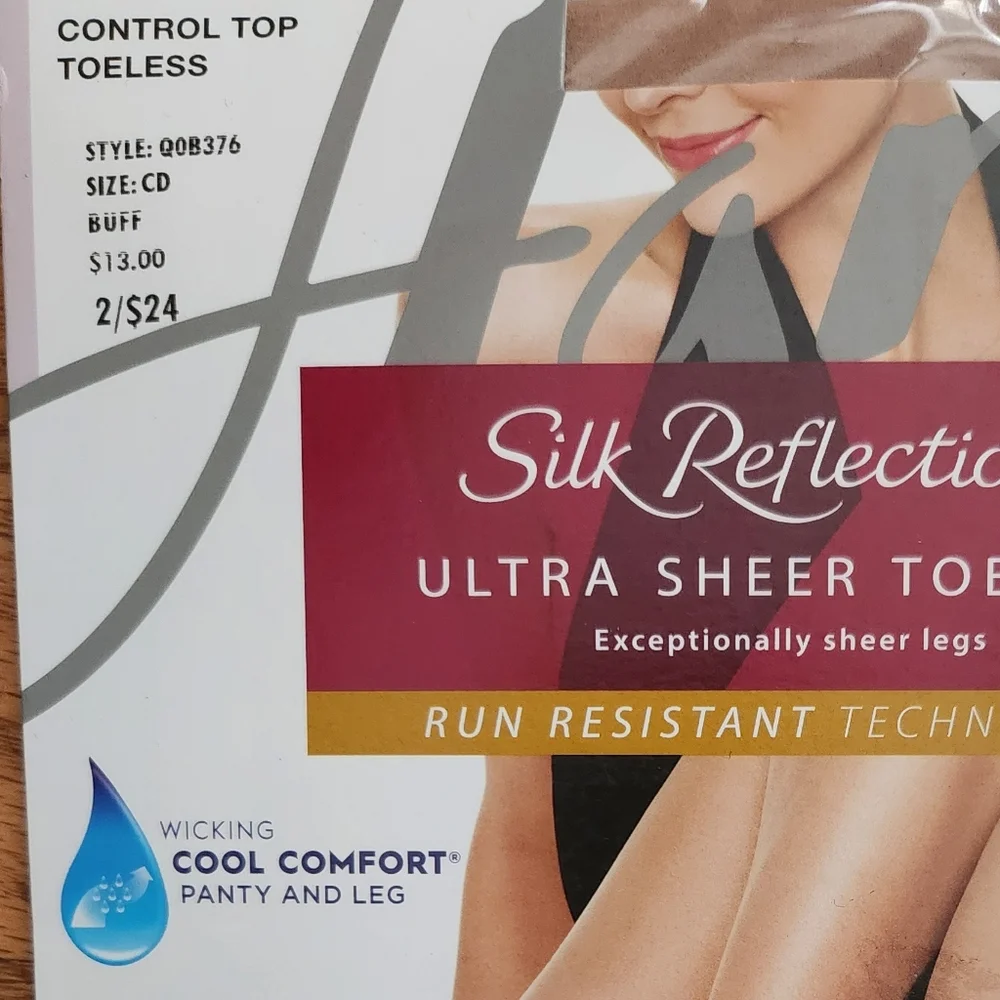 2 Hanes Silk Reflections Pantyhose Size CD